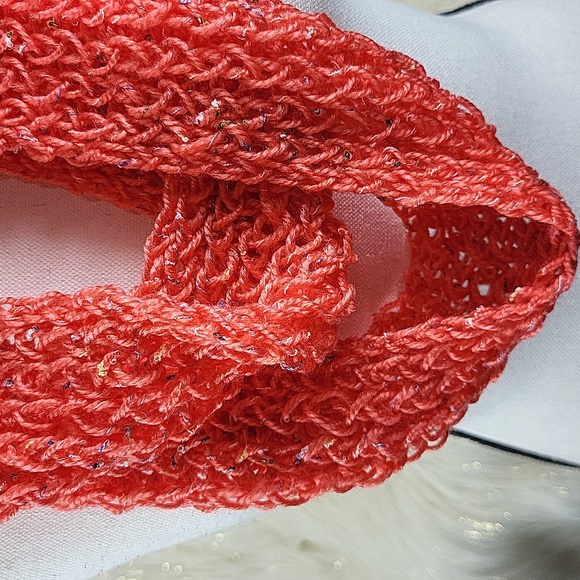 Infinity Scarf - Picture 3 of 4